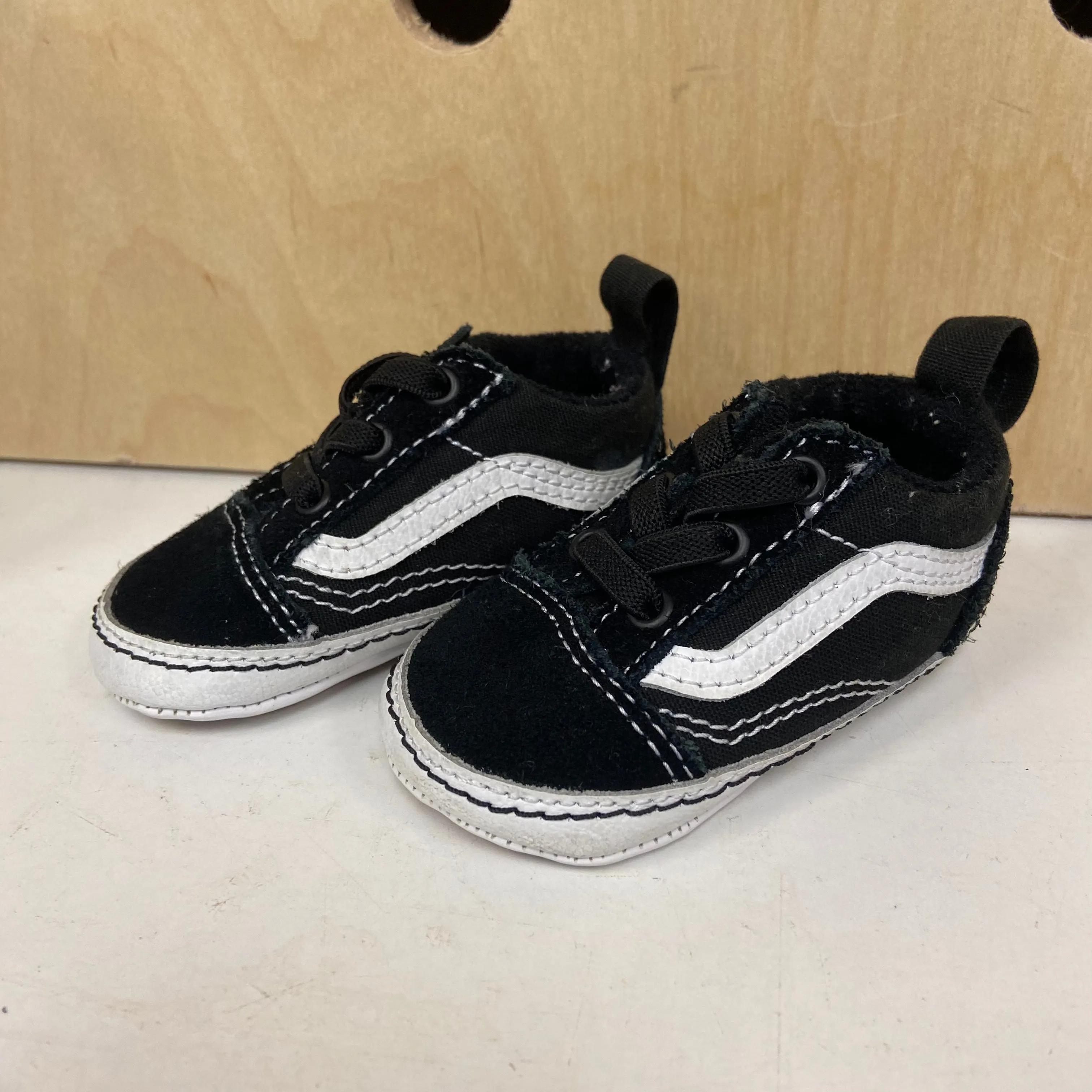 Black   White Crib Shoes