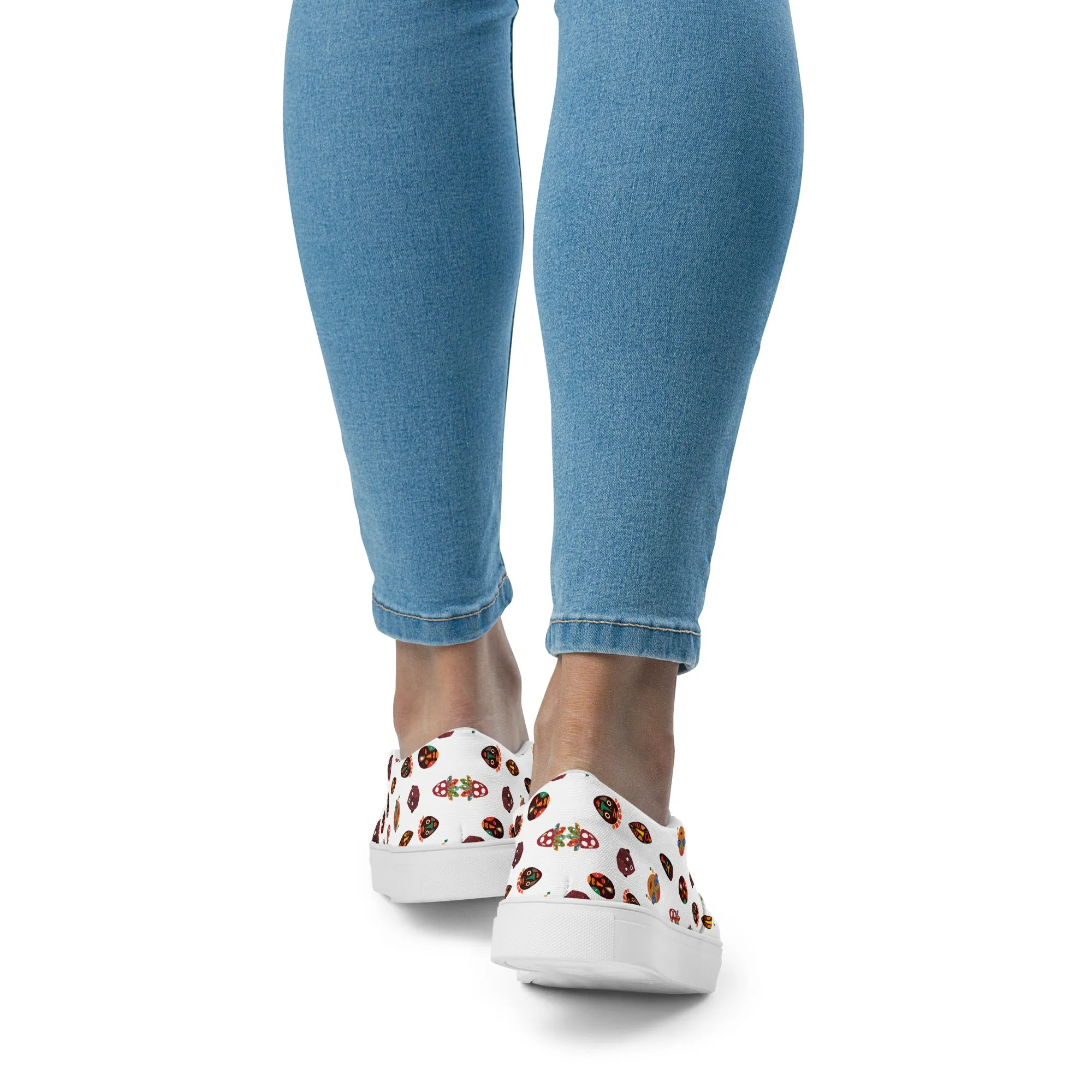 Chi Tribal Mask Women’s Slip-On Canvas Shoes