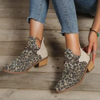 Contrasting Comfort Low Heel Canvas Boots