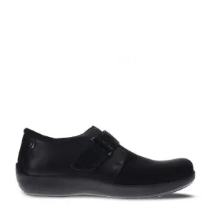 IZMIR BLACK
