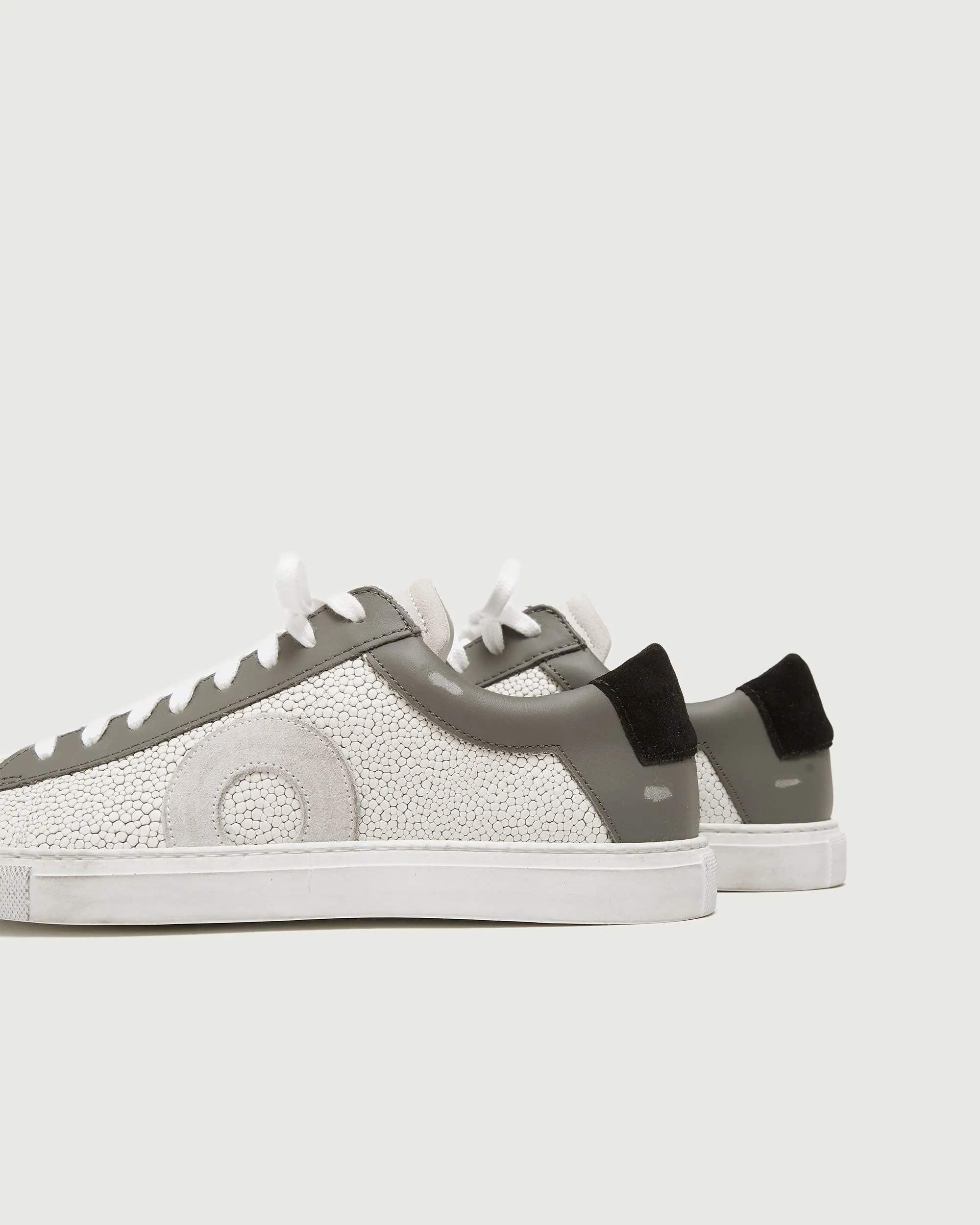 Low 1 | Stingray (Orthopedic)