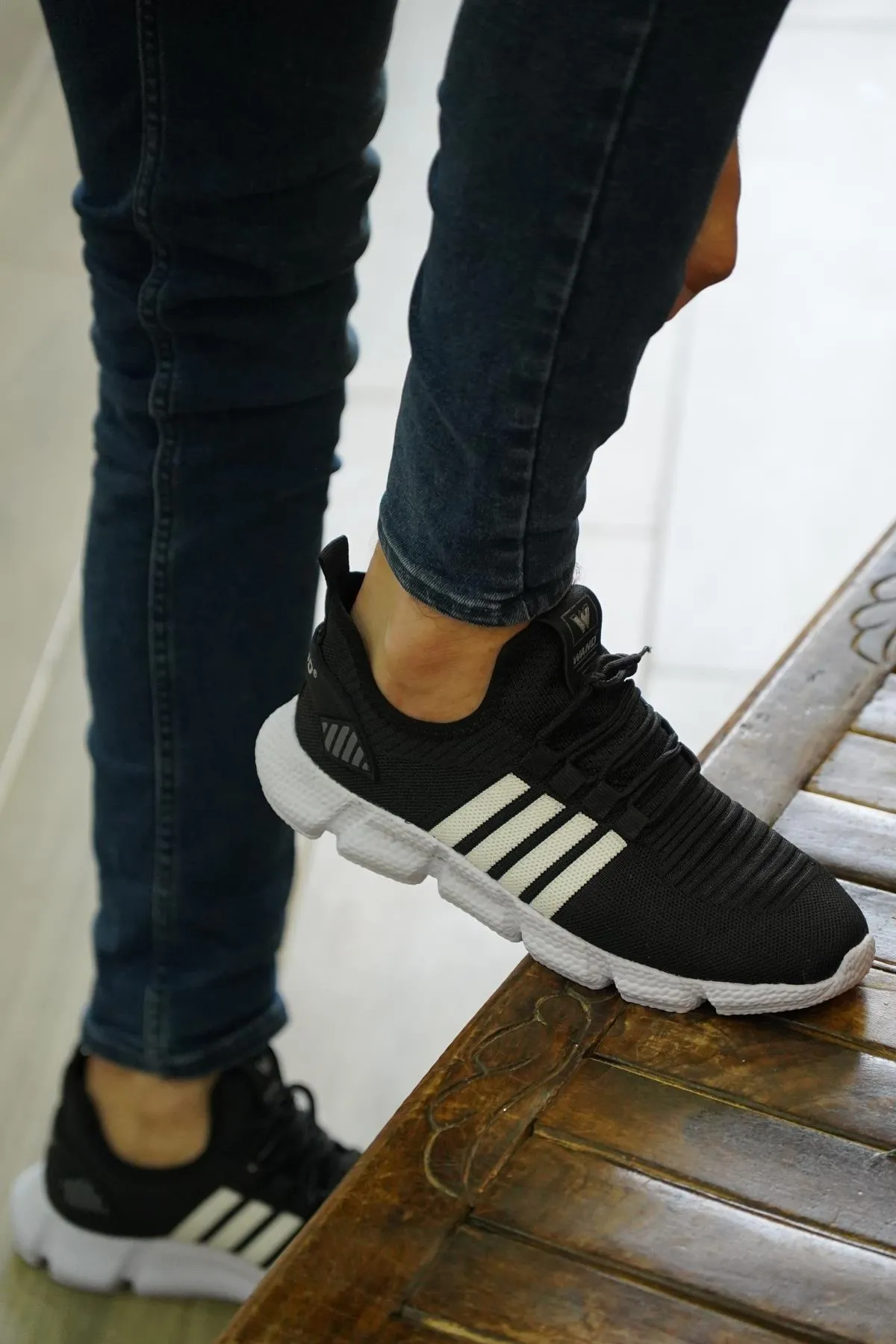 Men's Four Stripes Black Orthopedic Daily Walking Shoes