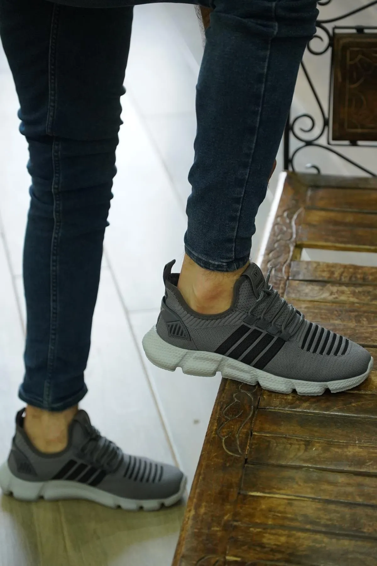 Men's Four Stripes Grey Orthopedic Daily Walking Shoes