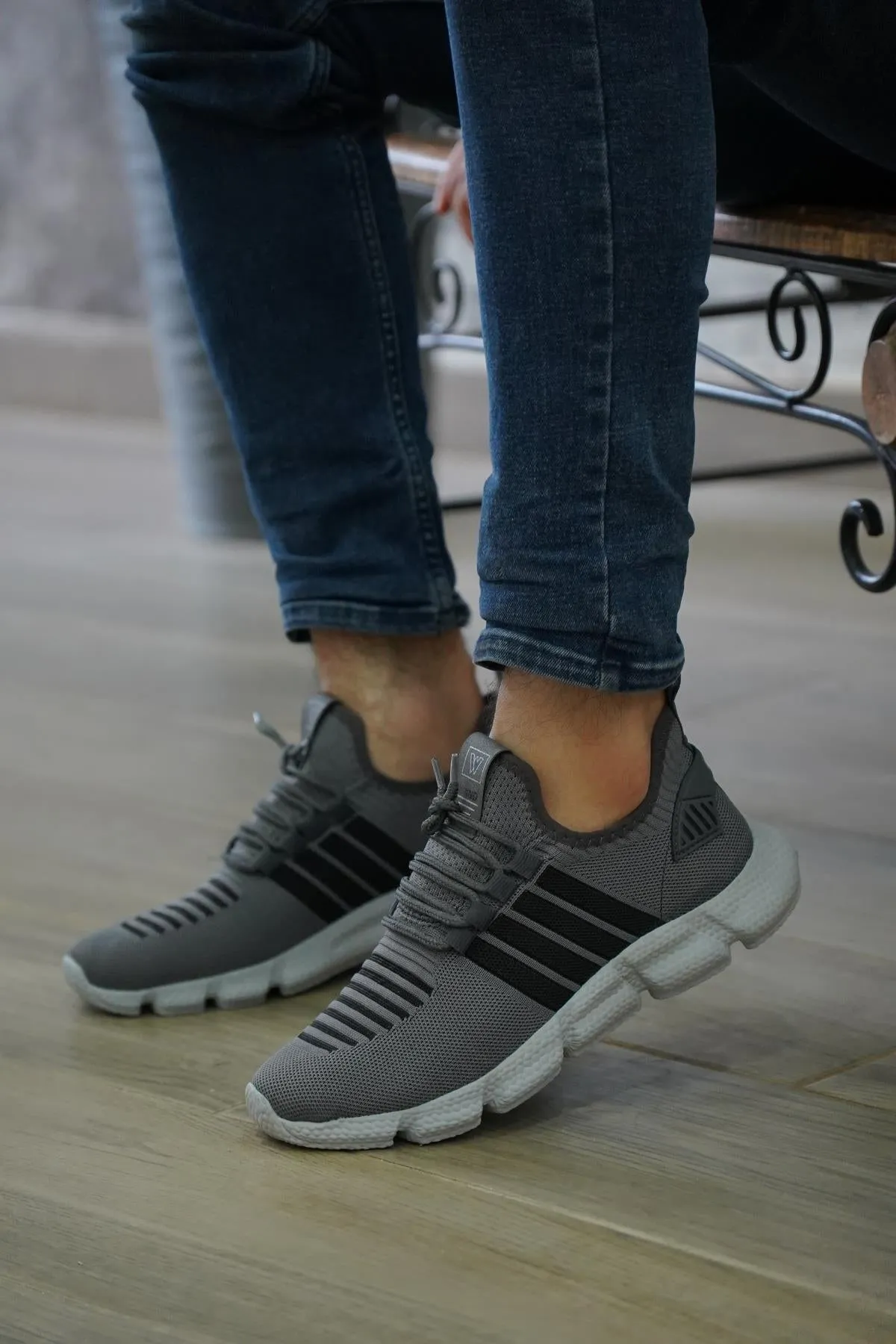 Men's Four Stripes Grey Orthopedic Daily Walking Shoes