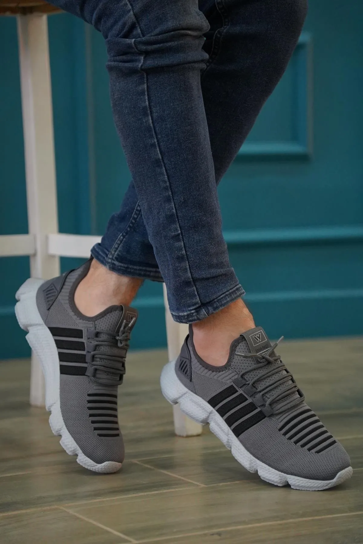 Men's Four Stripes Grey Orthopedic Daily Walking Shoes
