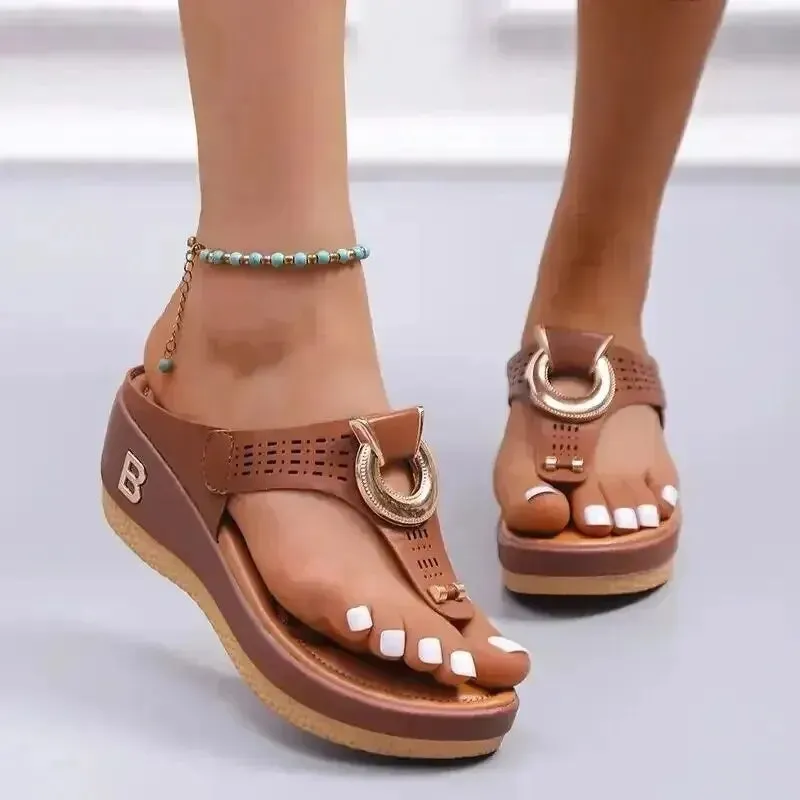 Monroe™ | Stability-Enhancing Therapeutic Sandals